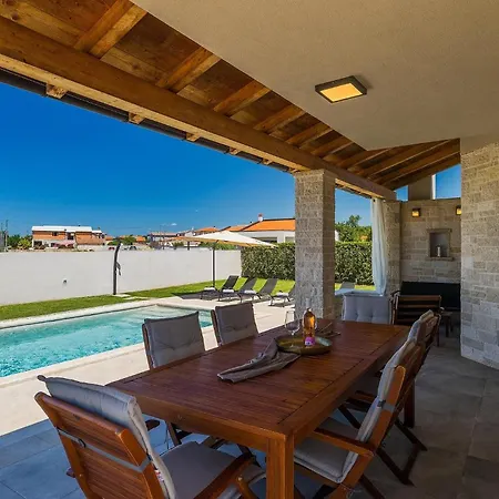 Prato Semesterbostad