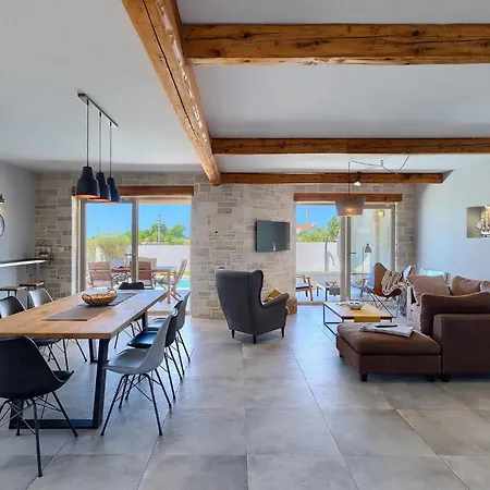 Prato Semesterbostad