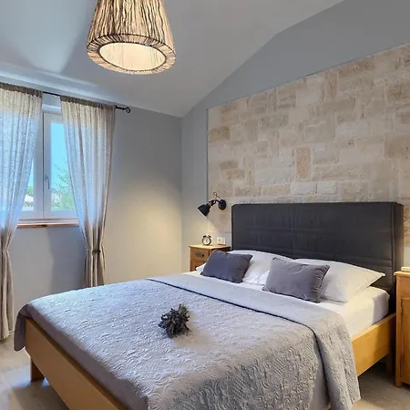 Prato Semesterbostad