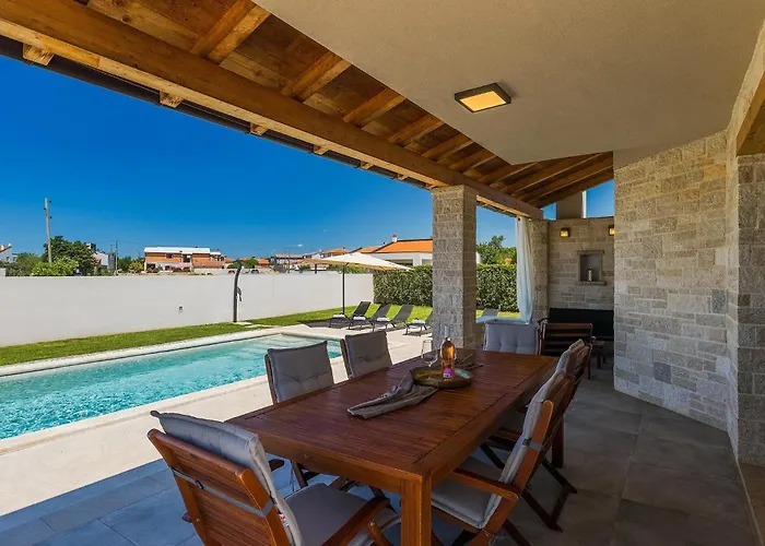 Prato Будинок відпочинку