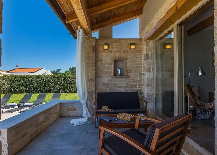 Prato Будинок відпочинку Пула