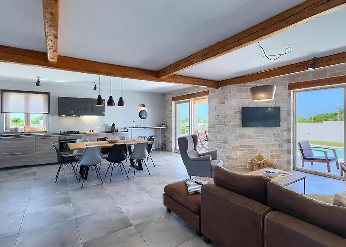 Будинок відпочинку Prato Пула